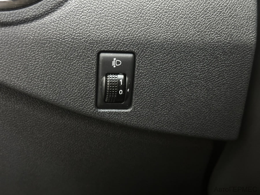 Фото NISSAN Almera III (G15) с пробегом | №10