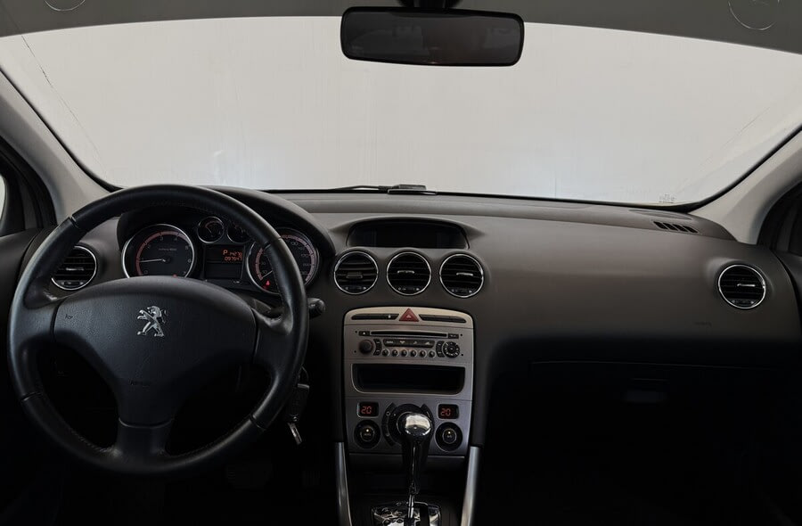 Фото PEUGEOT 308 I Рестайлинг с пробегом | №5