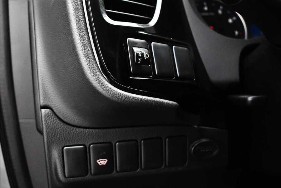 Фото MITSUBISHI Outlander III Рестайлинг 2 с пробегом | №9