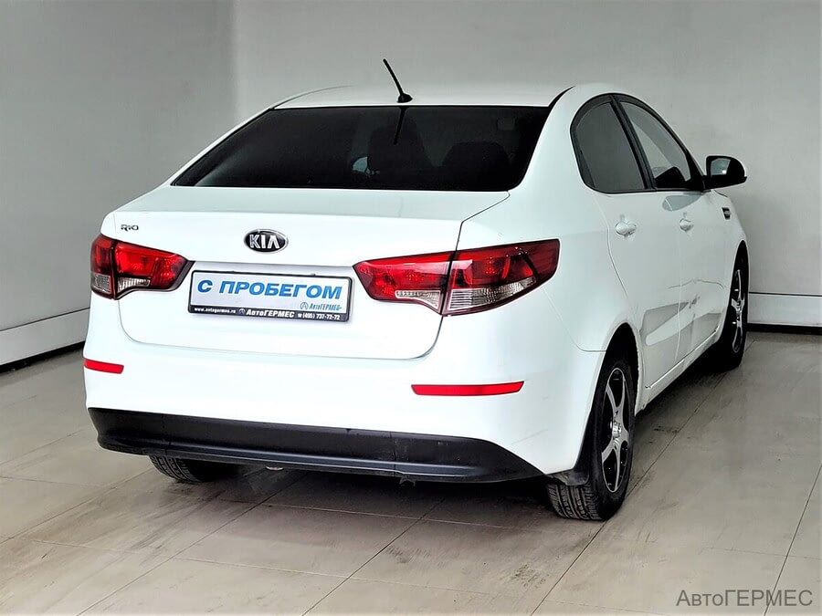 Фото Kia Rio III Рестайлинг с пробегом | №4 Фото Kia Rio III Рестайлинг с пробегом | №4