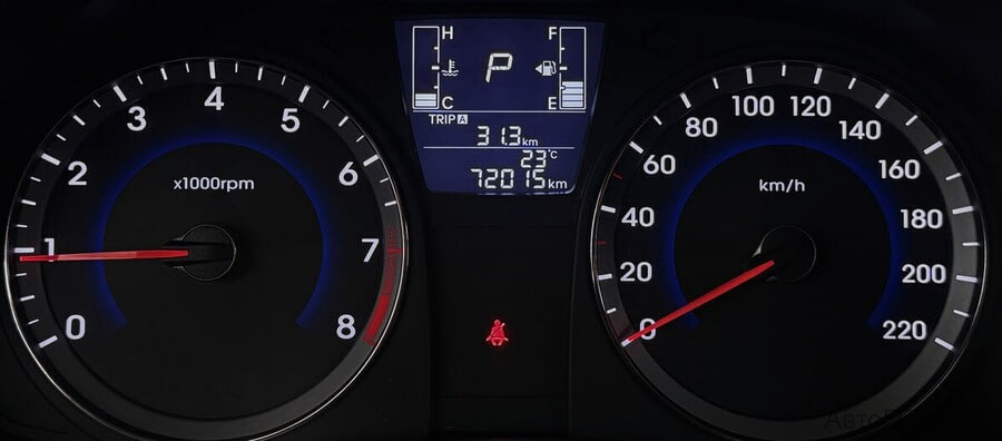 Фото HYUNDAI Solaris I Рестайлинг с пробегом | №6
