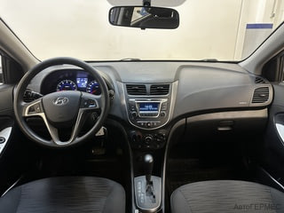 Фото HYUNDAI Solaris I Рестайлинг с пробегом