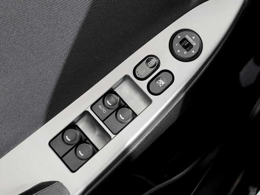Фото HYUNDAI Solaris I Рестайлинг с пробегом | №10