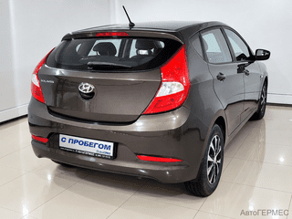 Фото HYUNDAI Solaris I Рестайлинг с пробегом Фото HYUNDAI Solaris I Рестайлинг с пробегом