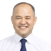 Адиатуллин Ильдар, Продавец-консультант