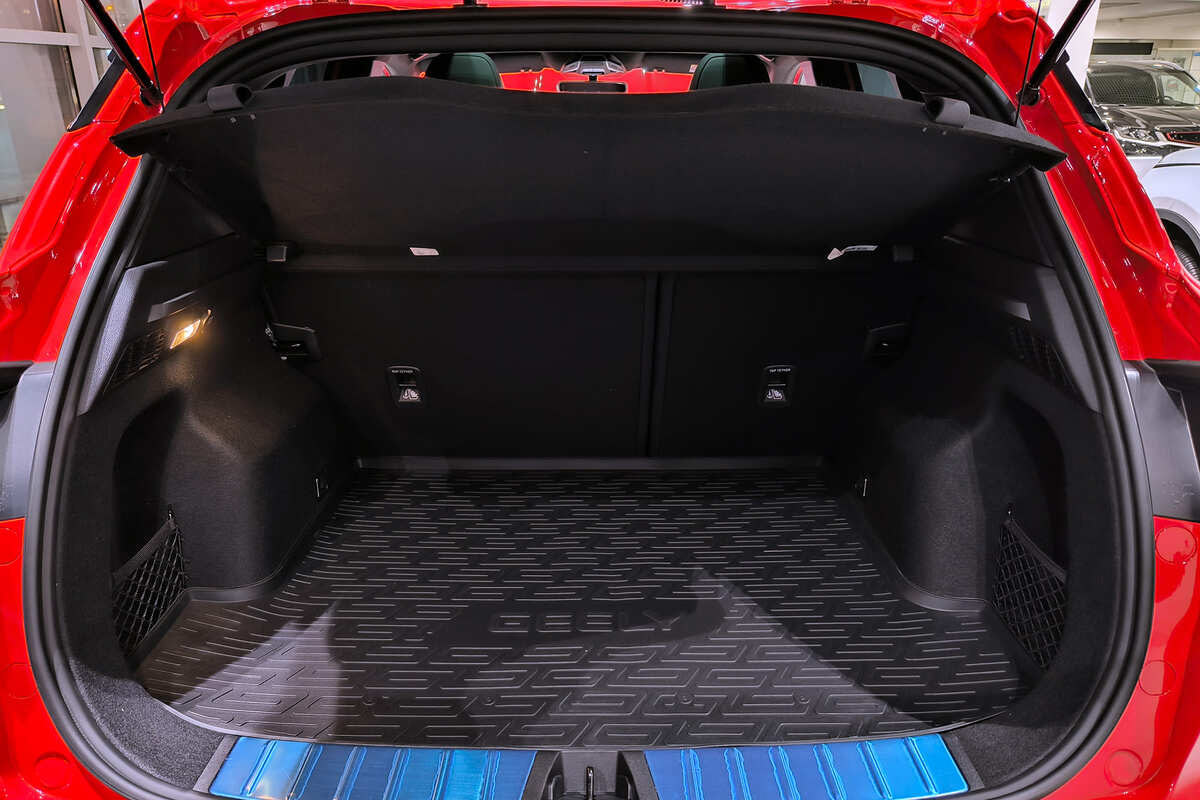 Фото BELGEE X50 I Prestige Красный I 2026, №10