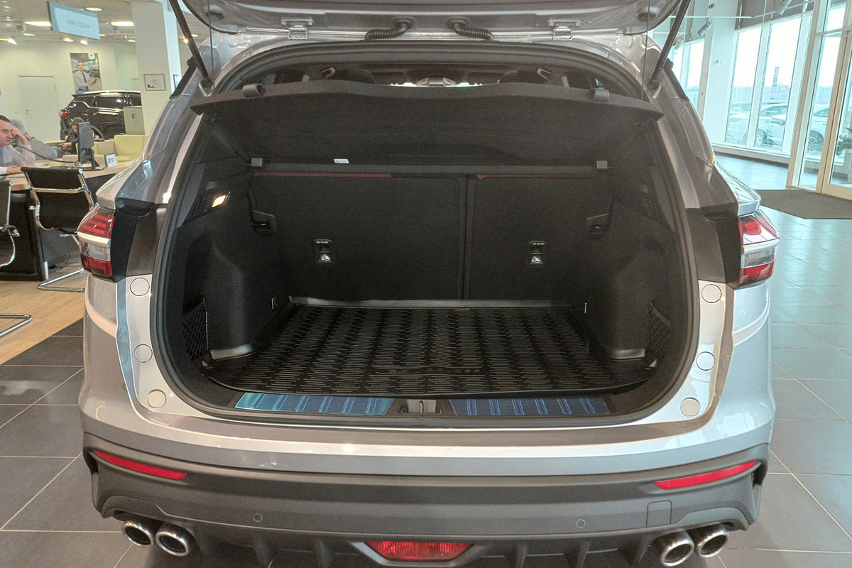 Фото BELGEE X50 I Prestige Серебристый металлик I 2025, №9