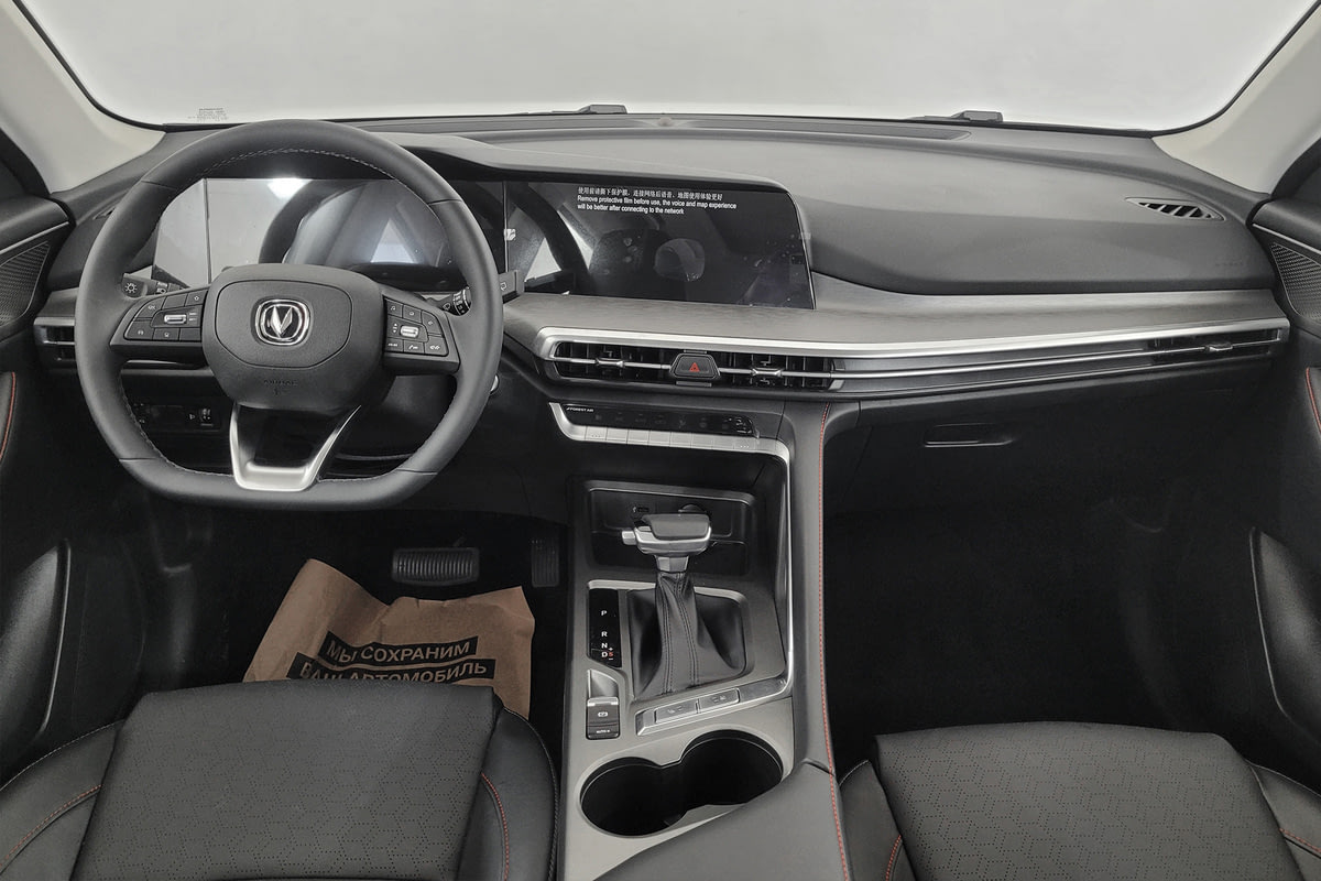 Фото CHANGAN CS35PLUS I рестайлинг Tech Кристально белый I рестайлинг 2025, №5