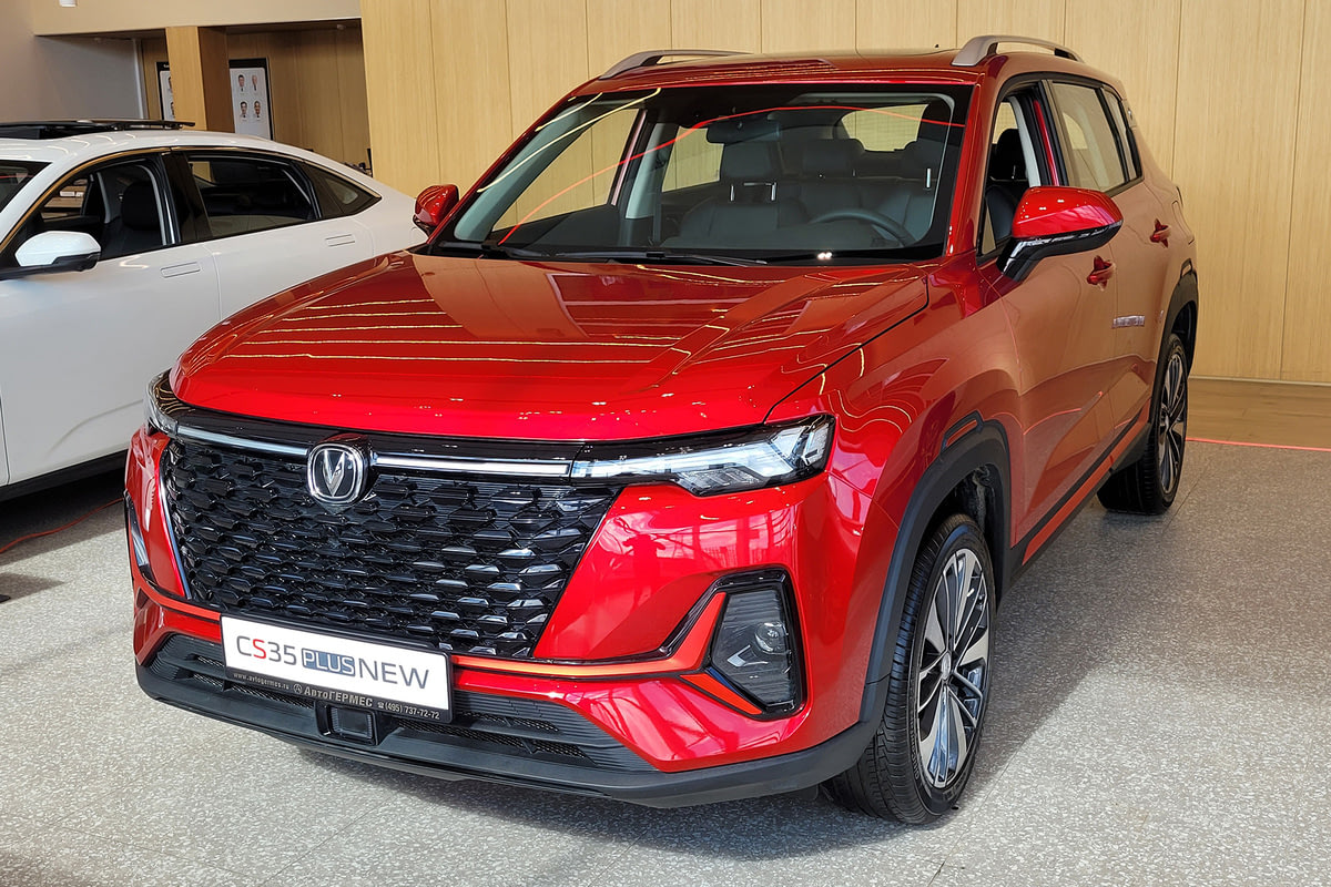 Фото CHANGAN CS35PLUS I рестайлинг Tech Красный I рестайлинг 2025, №1