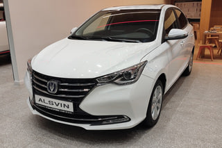 Фото CHANGAN CS95 Техно