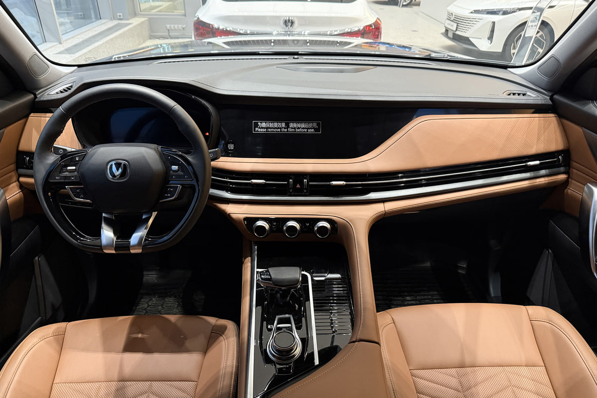 Фото CHANGAN CS95 I рестайлинг 2 Техно Горный серый I рестайлинг 2 2024, №5