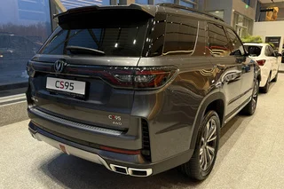 Фото CHANGAN CS95 Техно