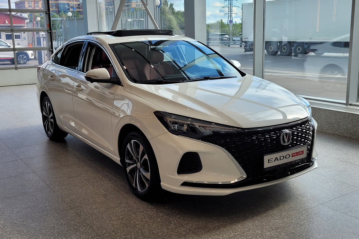 Фото CHANGAN EADO PLUS I DLX Белый металлик I 2024, №1