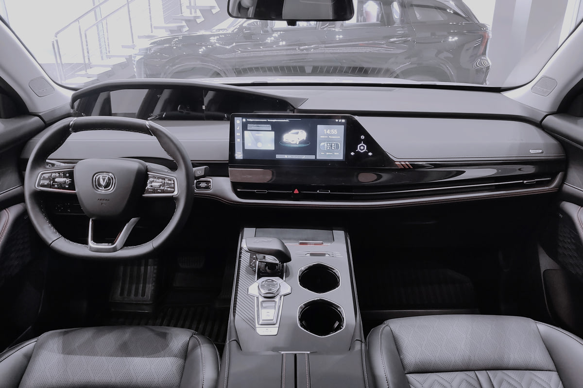 Фото CHANGAN UNI-K I Tech Атомный серый I 2024, №5