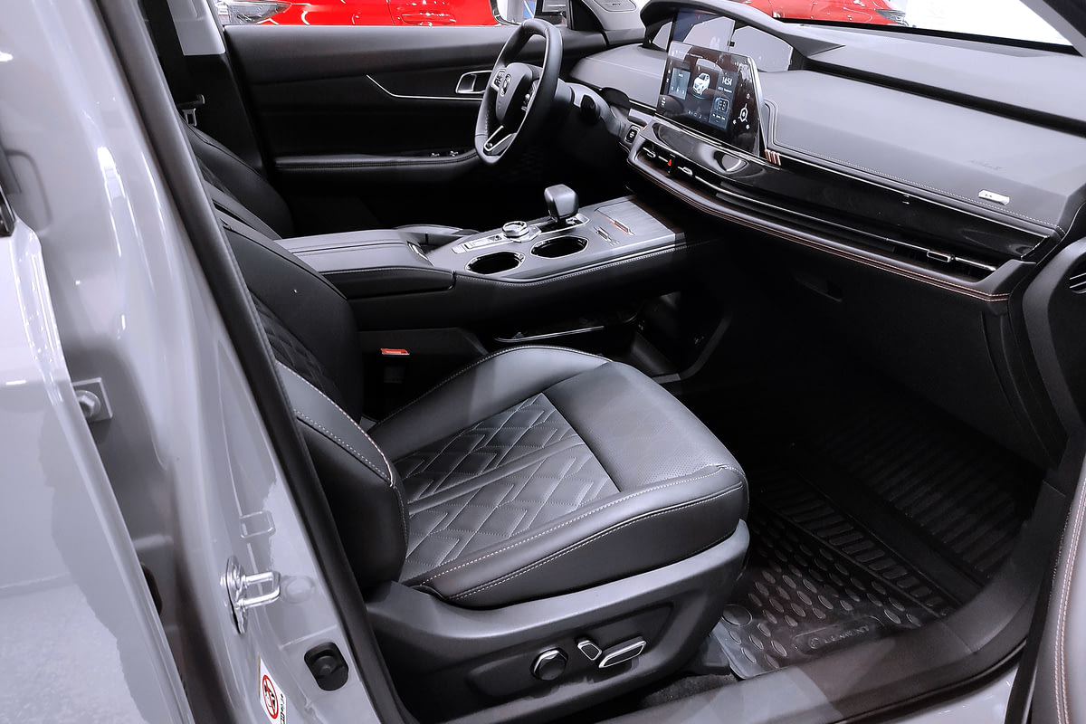 Фото CHANGAN UNI-K I Tech Атомный серый I 2024, №6