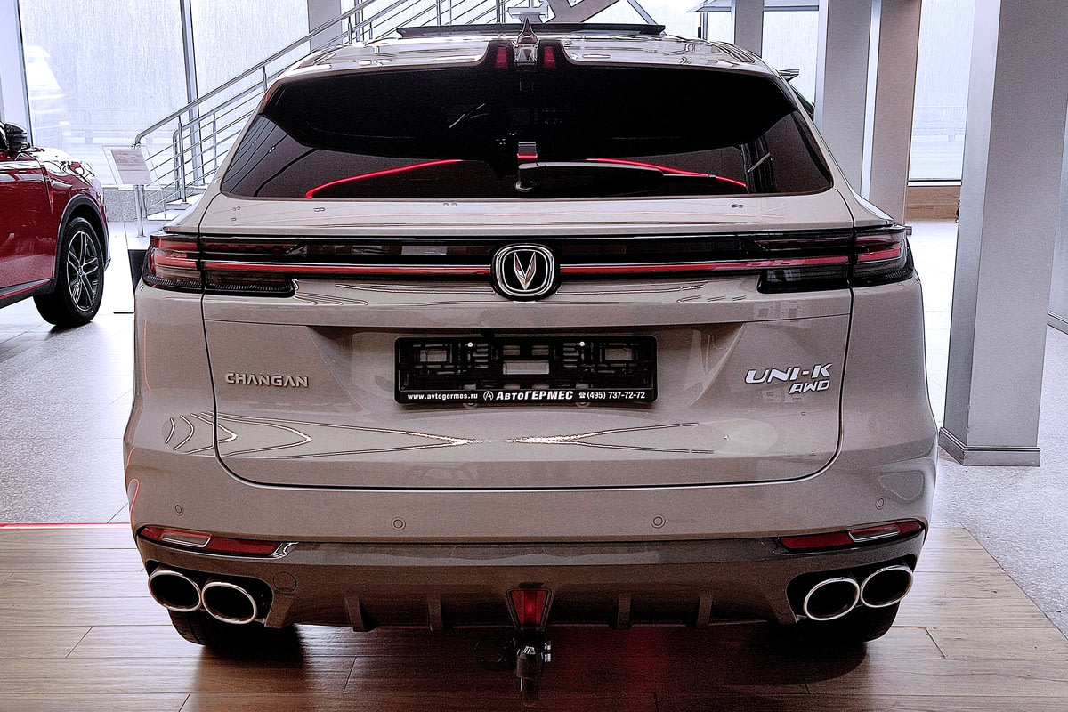 Фото CHANGAN UNI-K I Tech Атомный серый I 2024, №3
