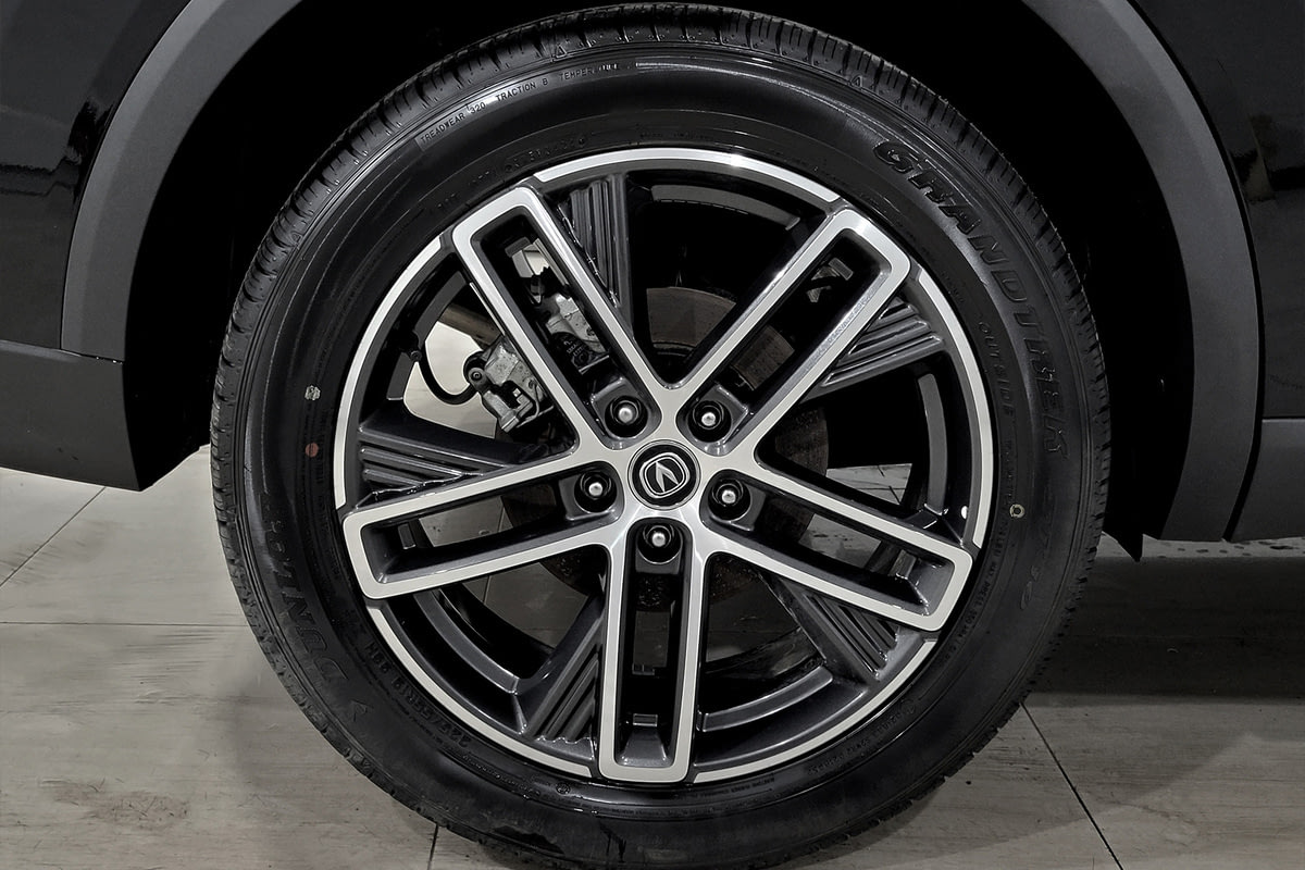 Фото CHANGAN UNI-S I Tech Глубокий черный I 2024, №4