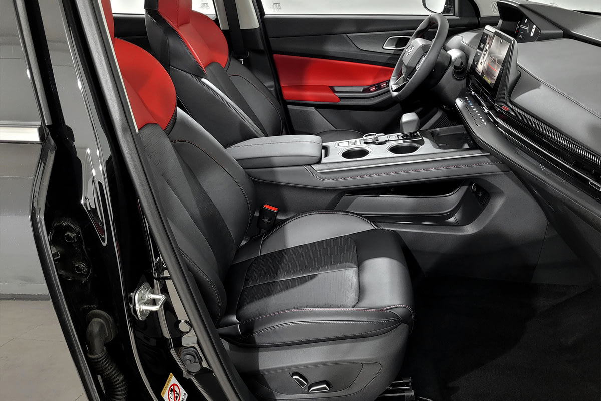 Фото CHANGAN UNI-S I Tech Глубокий черный I 2024, №7