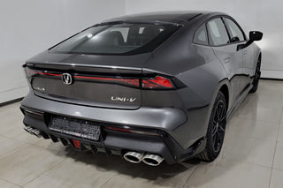 Фото CHANGAN UNI-V Luxe