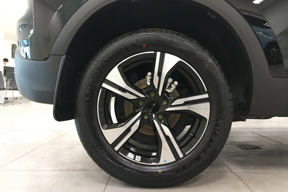 Фото CHERY TENET T4 I Prime Глубокий черный I 2025, №4