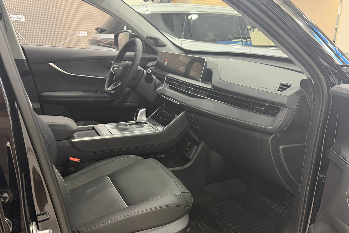 Фото CHERY TENET T4L I Актив Глубокий черный I 2026, №7