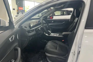 CHERY TENET T4L I Актив Искрящийся белый I 2026, №6