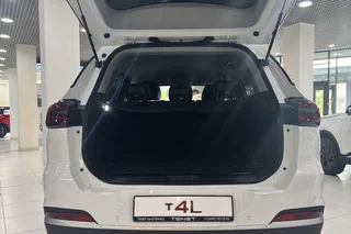 CHERY TENET T4L I Актив Искрящийся белый I 2026, №9