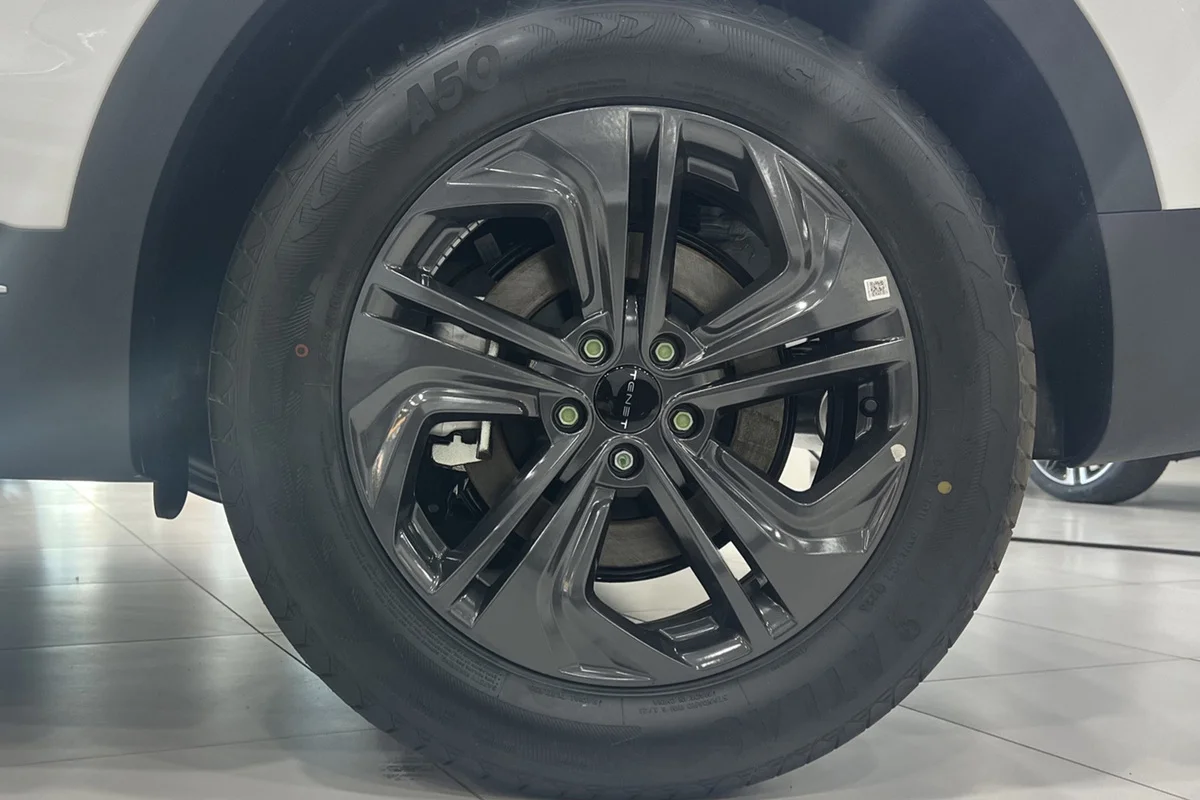 Фото CHERY TENET T4L I Прайм Искрящийся белый I 2026, №4