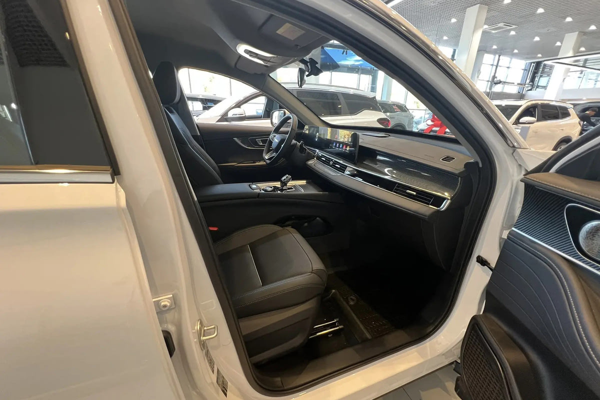 Фото CHERY TENET T7 I Актив Искрящийся белый I 2026, №7