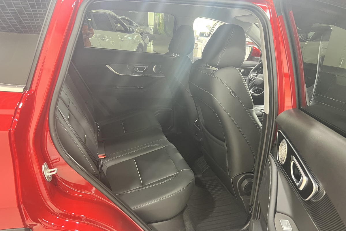 Фото CHERY TENET T7 I Актив Огненно-красный I 2026, №7