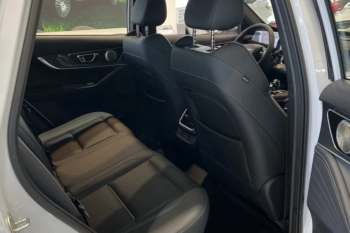 Фото CHERY TENET T7 I Прайм Искрящийся белый I 2026, №8