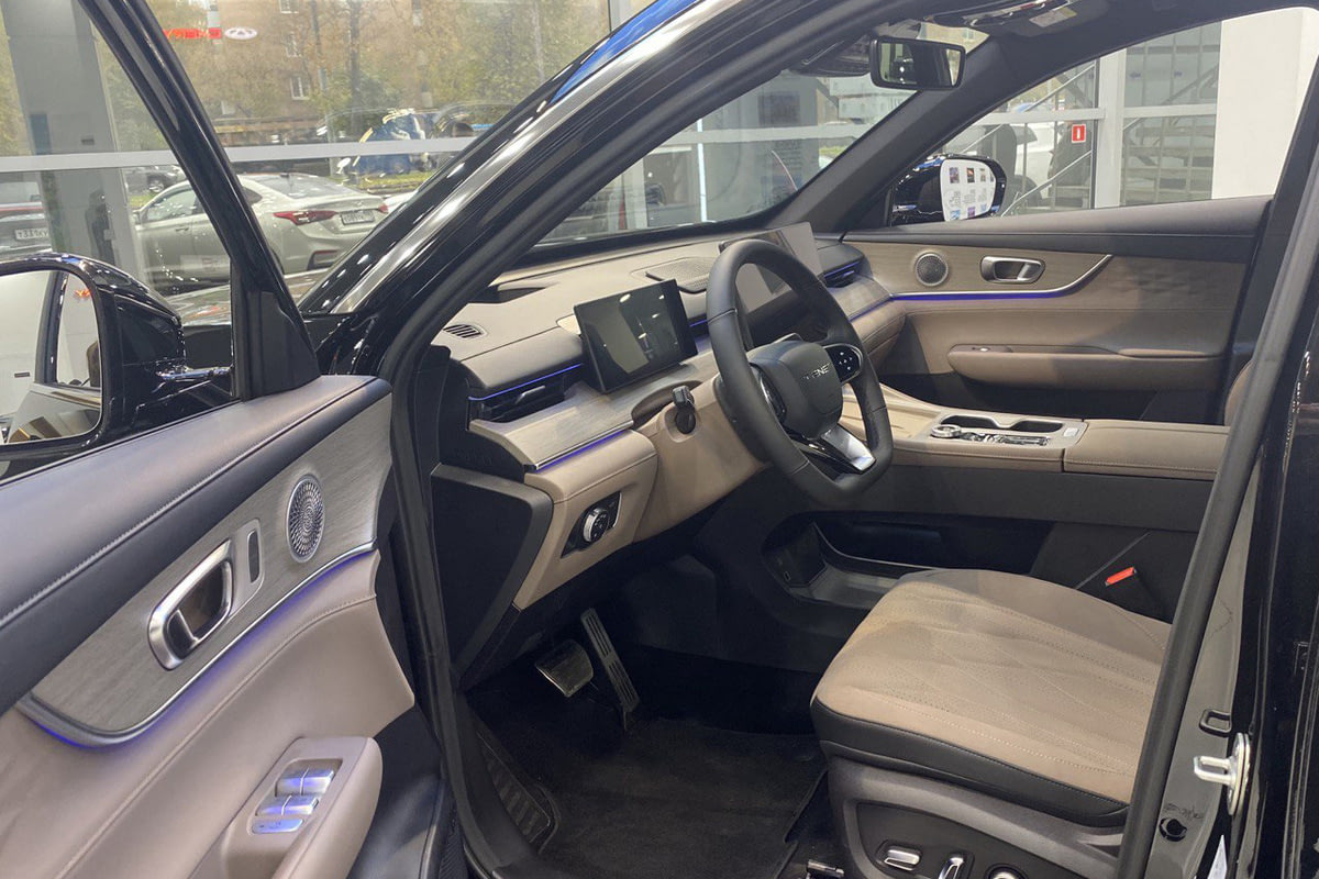 Фото CHERY TENET T8 I Ultra Глубокий черный I 2025, №6