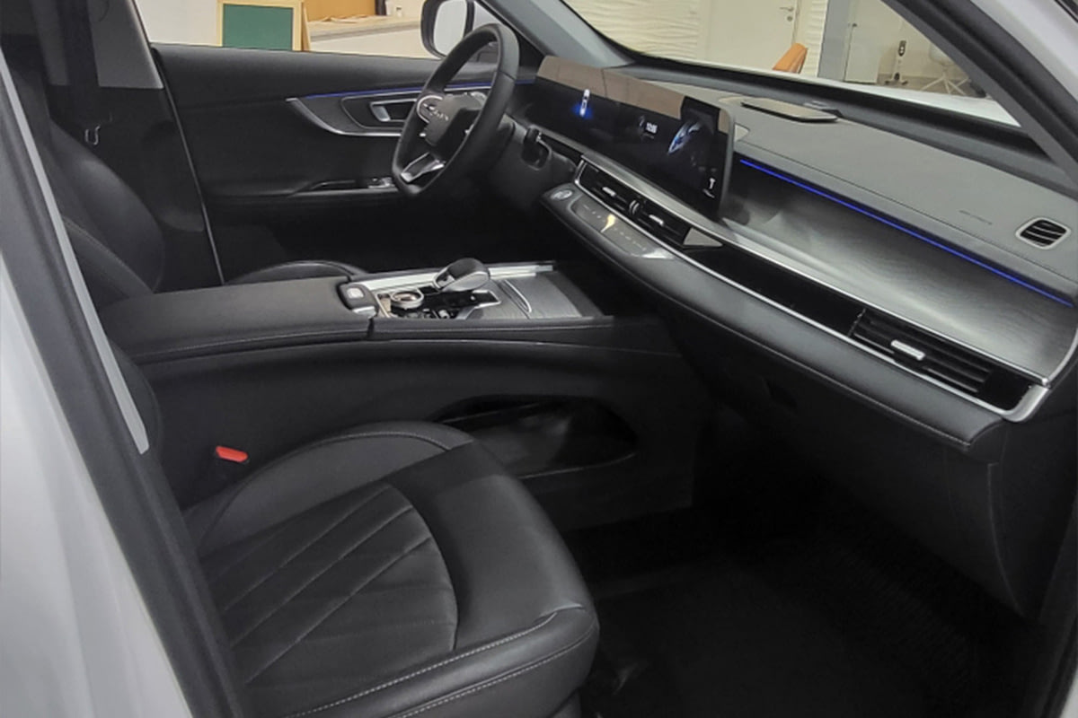 Фото CHERY Tiggo 8 Pro MAX I Рестайлинг Dreamline 4WD Искрящийся белый I Рестайлинг 2025, №7