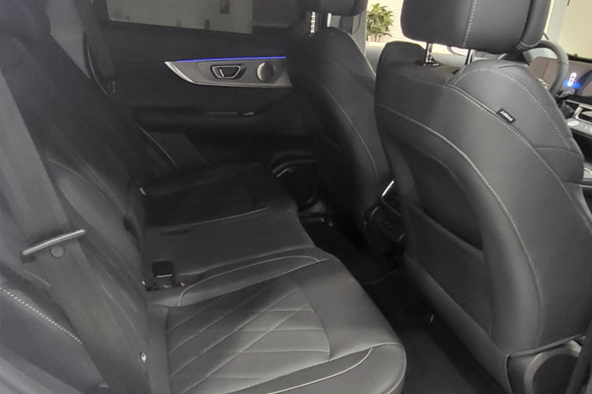 Фото CHERY Tiggo 8 Pro MAX I Рестайлинг Dreamline 4WD Искрящийся белый I Рестайлинг 2025, №8