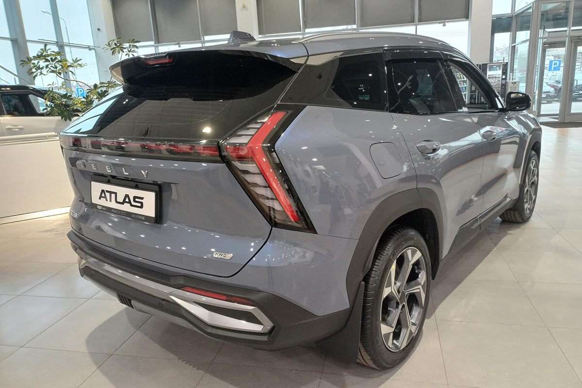 Фото GEELY Atlas II Flagship Серо-голубой металлик II 2025, №2