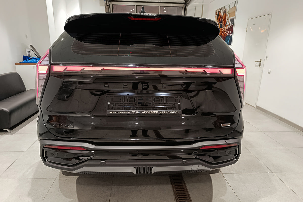 Фото GEELY Atlas II Flagship Sport Черный металлик II 2024, №3
