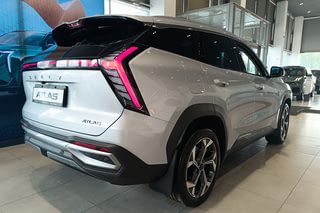 Фото GEELY Atlas Люкс
