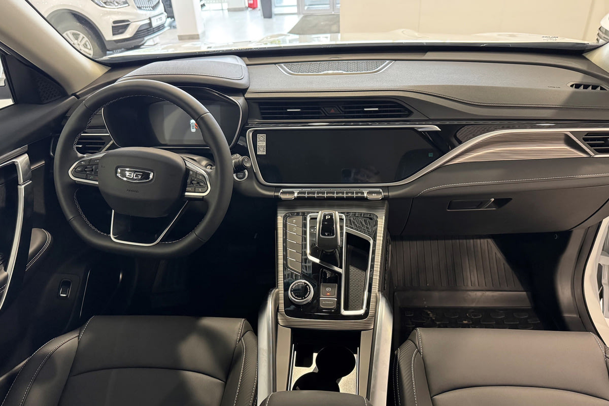 Фото GEELY Belgee X70 I Рестайлинг Престиж Белый I Рестайлинг 2026, №6