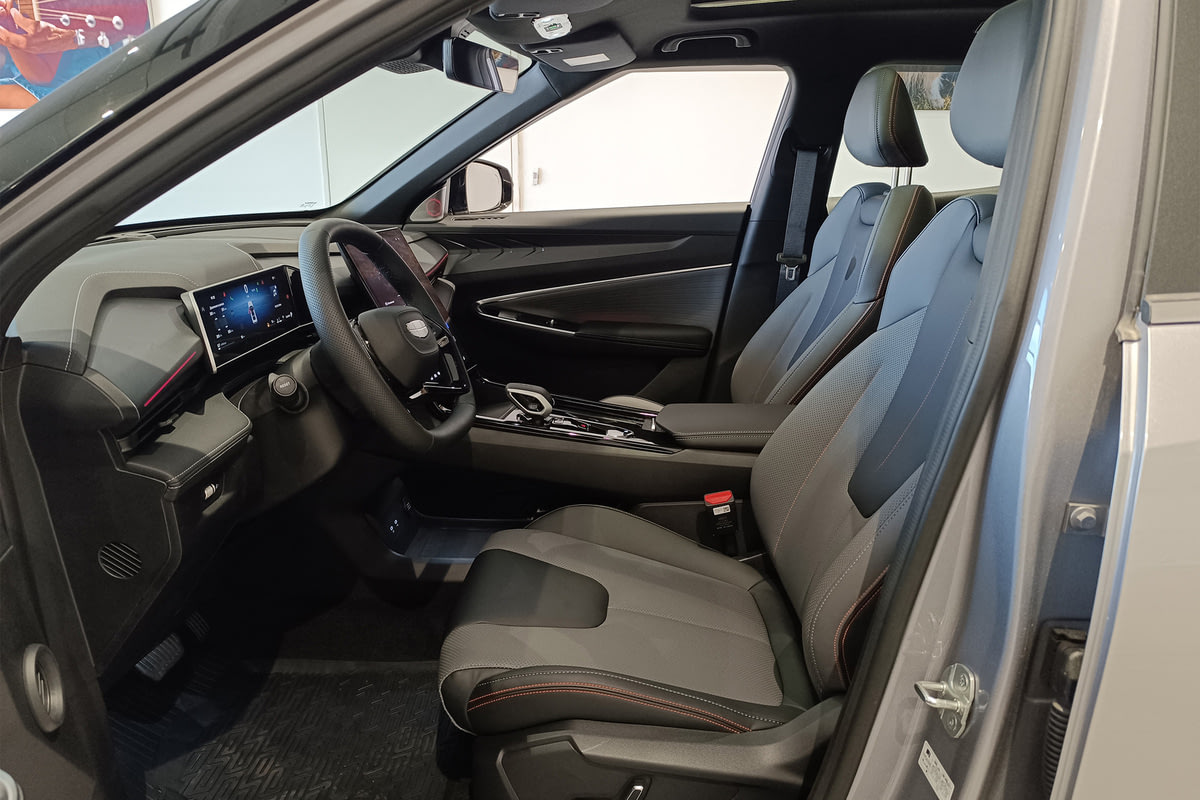 Фото GEELY Cityray I Flagship Pearl Silver I 2025, №6