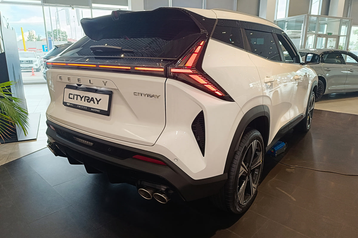 Фото GEELY Cityray I Flagship Crystal White I 2025, №2