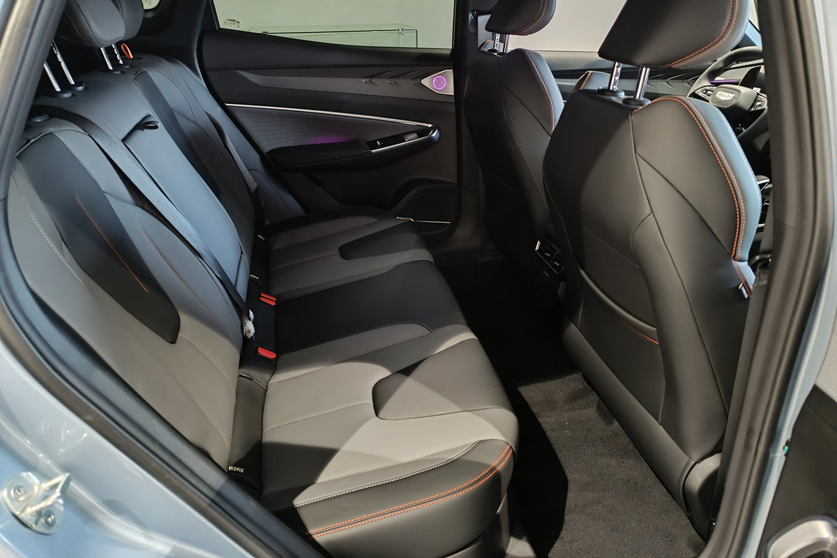 Фото GEELY Cityray I Flagship Light blue I 2025, №8