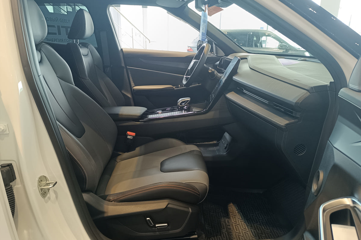Фото GEELY Cityray I Flagship Crystal White I 2025, №7