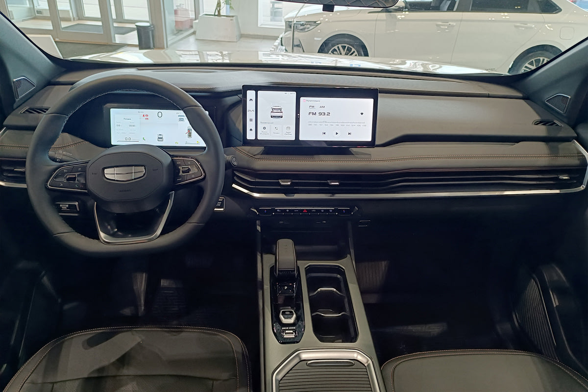 Фото GEELY Cityray I Flagship Crystal White I 2025, №5