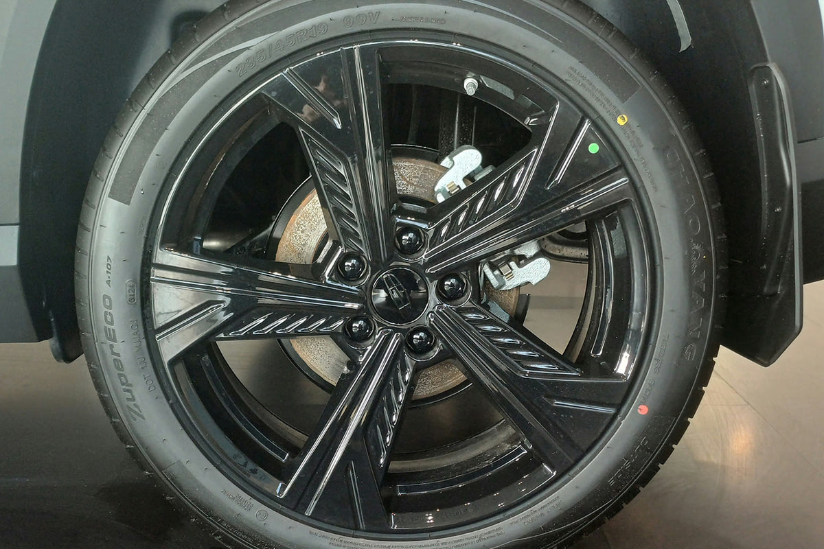 Фото GEELY Cityray I Flagship Sport Crystal White I 2025, №4