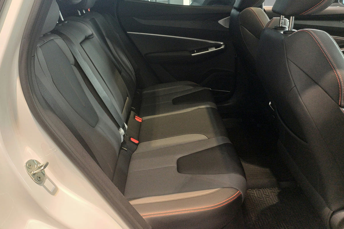 Фото GEELY Cityray I Flagship Sport Crystal White I 2025, №8