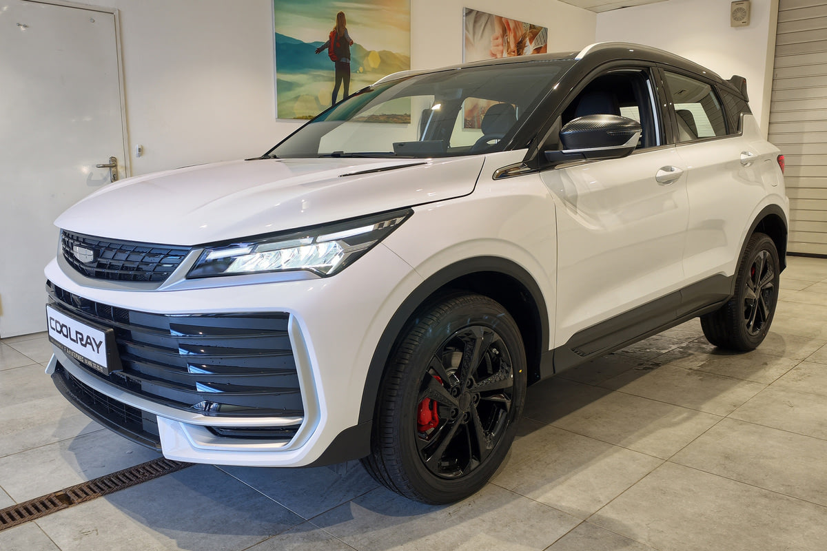 Фото GEELY Coolray I Рестайлинг 2 Спорт Белый I РЕСТАЙЛИНГ 2 2026, №1