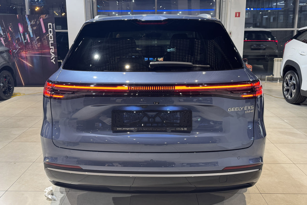 Фото GEELY EX5 Гибрид I EM-R Макс Синий металлик I 2026, №4