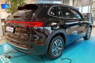 Фото GEELY EX5 Гибрид EM-R Макс