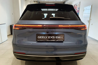 Фото GEELY EX5 Гибрид EM-i Макс