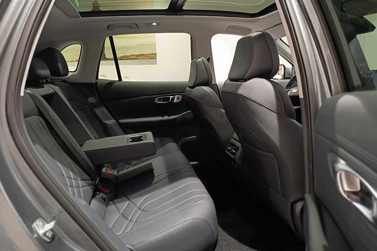 Фото GEELY EX5 EM-i I Max Серый металлик I 2025, №8